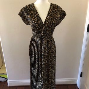 NWT Sandro BLACK Gold Midi Dress, US 4, FR 38, Flowers And sun patterns